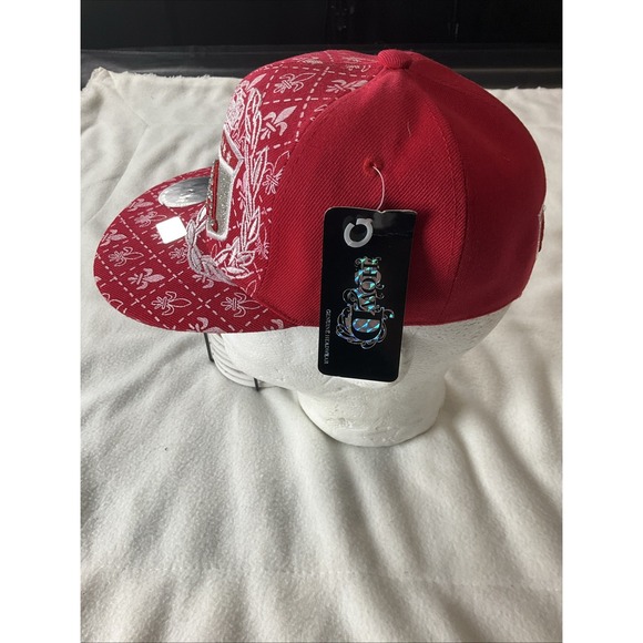 HowD Genuine Red Headwear Small Fitted Baseball Hat  Embroiled A Logo Cap NWT - Picture 5 of 10